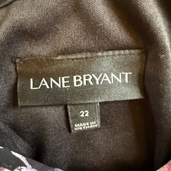 Lane Bryant Black and Pink Ruffled Wrap Dress Size 22 - Picture 4 of 7